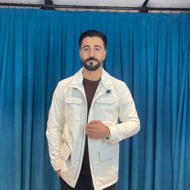 Stylish Men’s Jacket with Waterproof Fabric and Suede Details M-1009