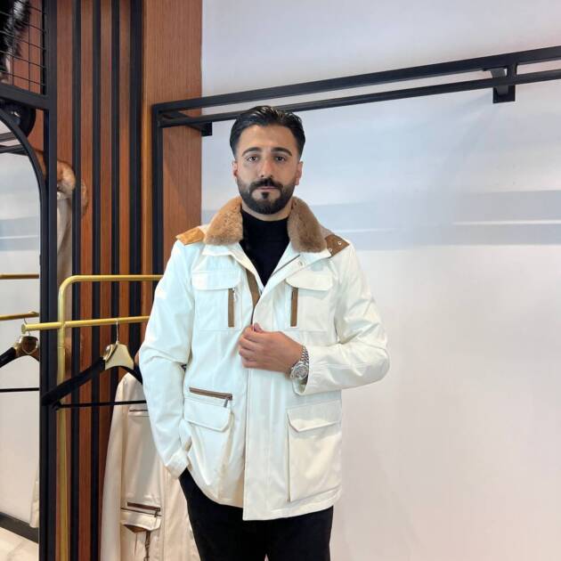 Men’s Jacket with Detachable Rabbit Fur Hood and Suede Details M-900